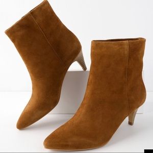 dolce vita sofia suede booties